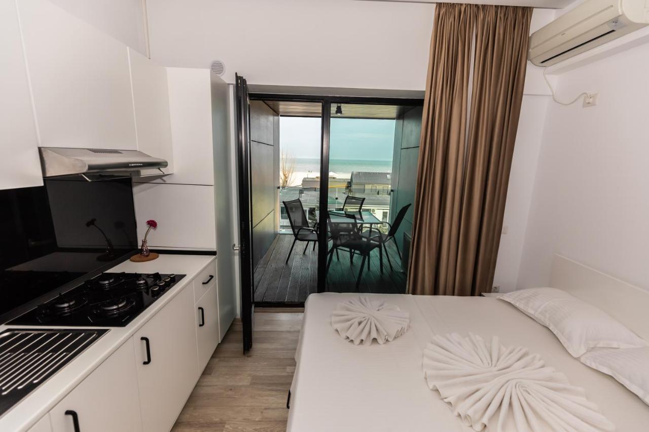 Pupa Residence Mamaia Exteriör bild
