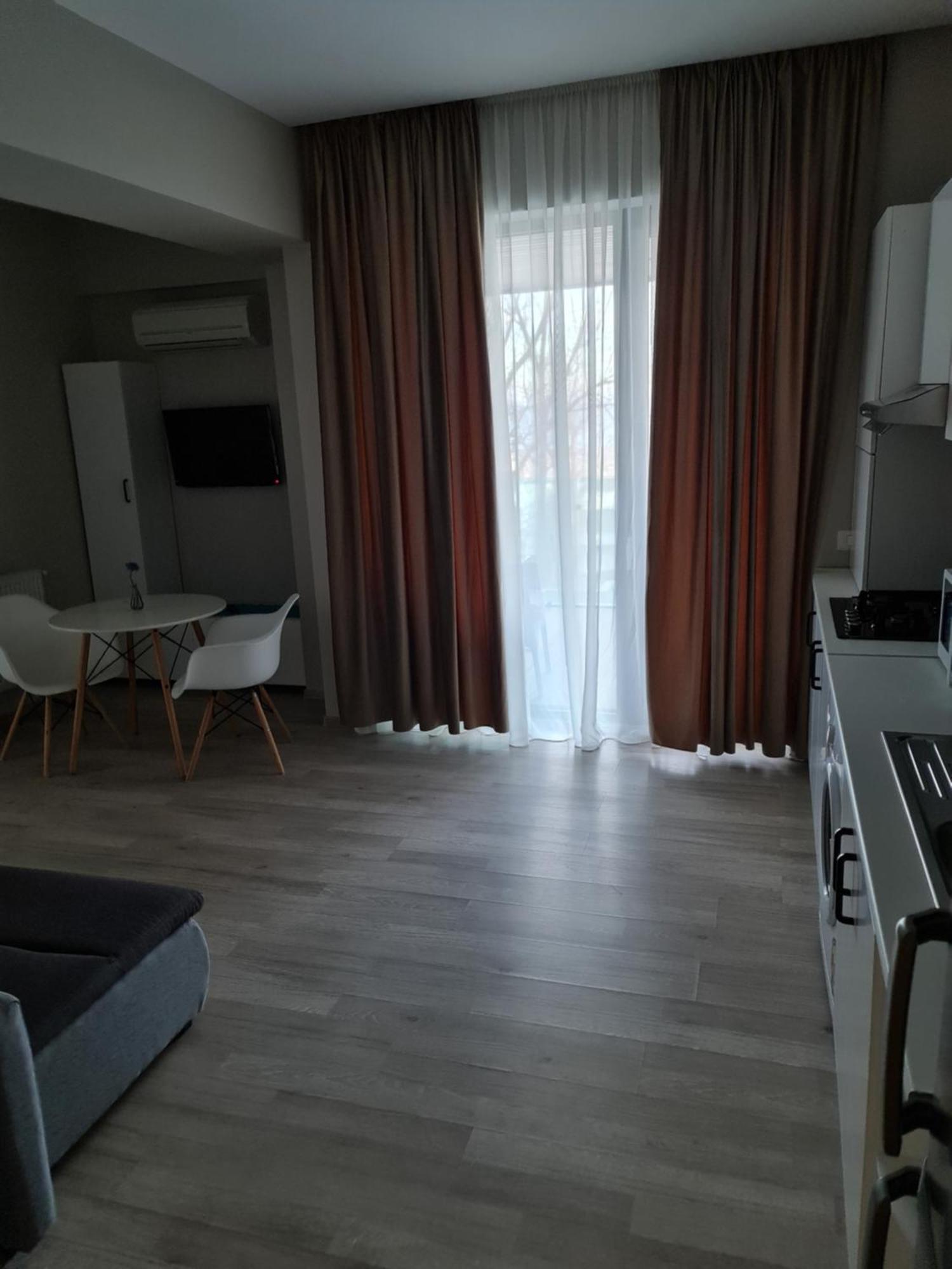 Pupa Residence Mamaia Rum bild