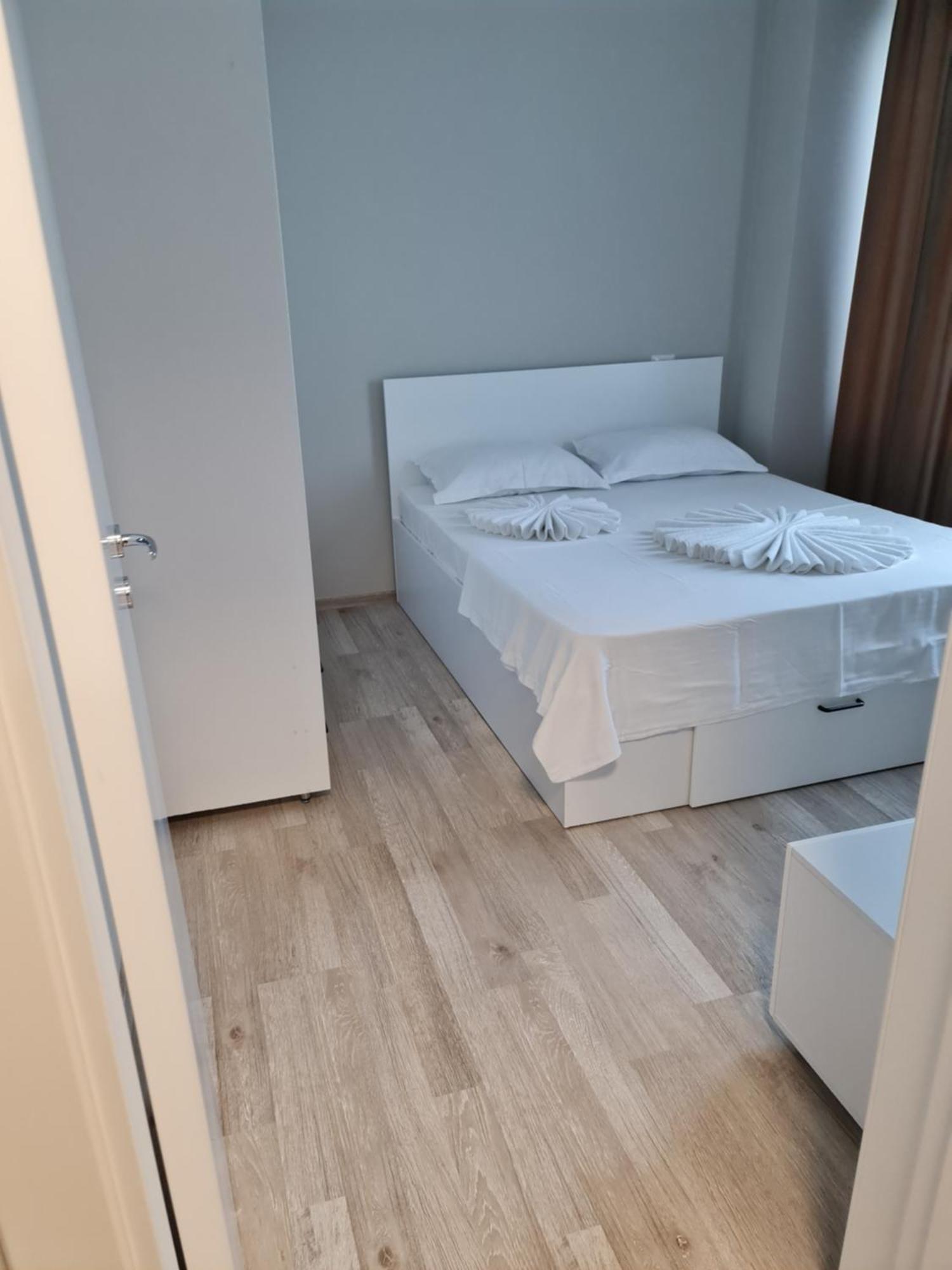 Pupa Residence Mamaia Rum bild