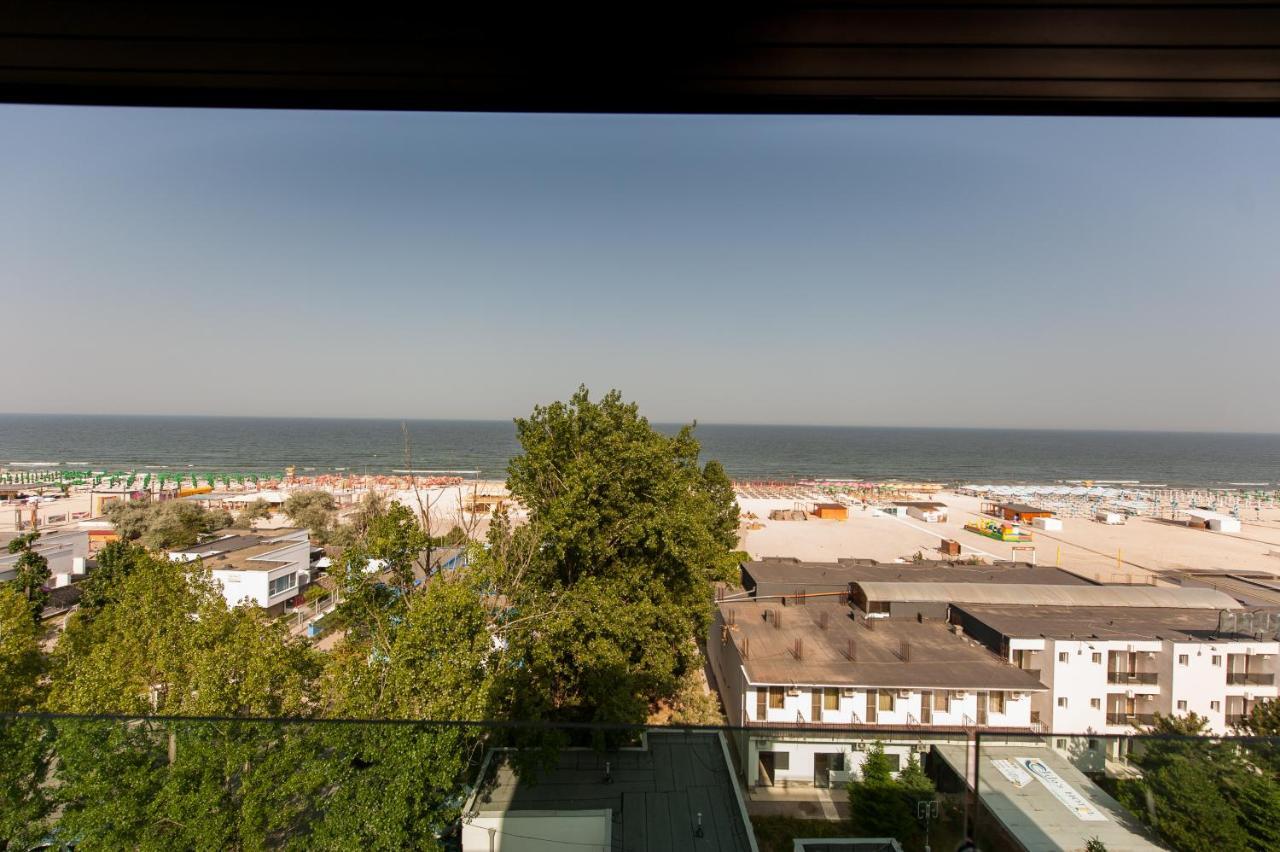 Pupa Residence Mamaia Exteriör bild